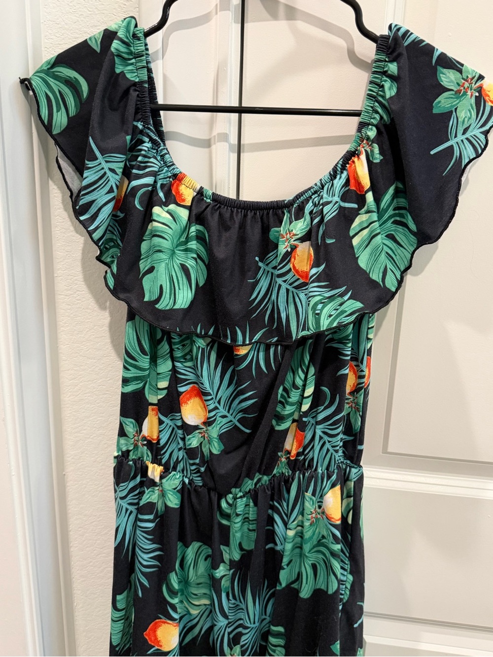 SHEIN Black Tropical Leaf Print Jumpsuit with Orange Accents